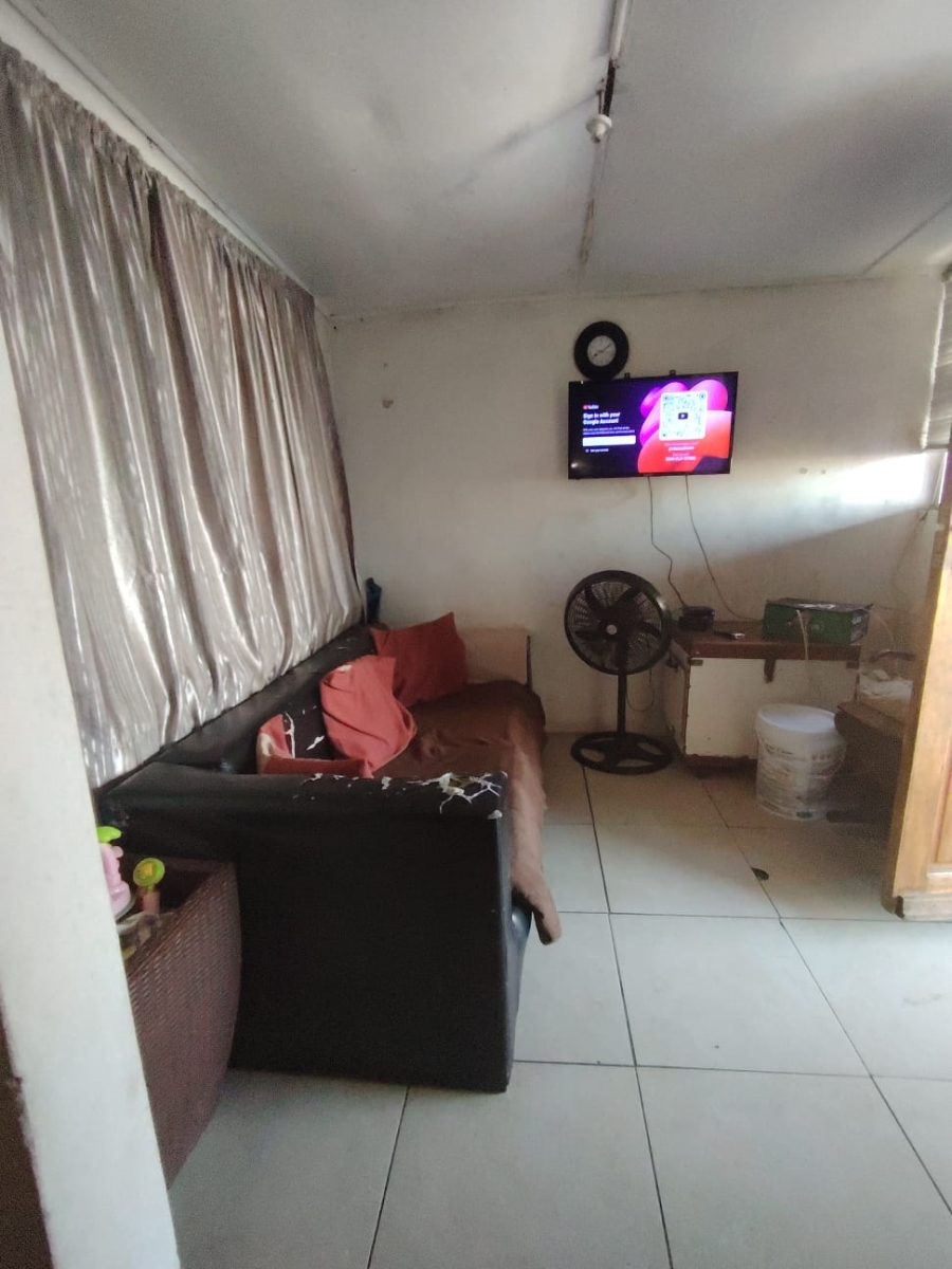 2 Bedroom Property for Sale in Wesbank Western Cape